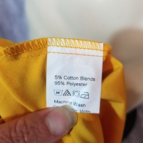 Shein Yellow V-Neck Button Front Blouse Sz 5XL - Picture 6 of 6